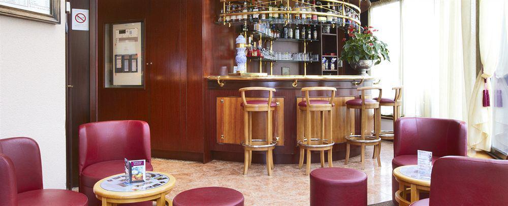 Kyriad Hotel Nevers Centre Ngoại thất bức ảnh