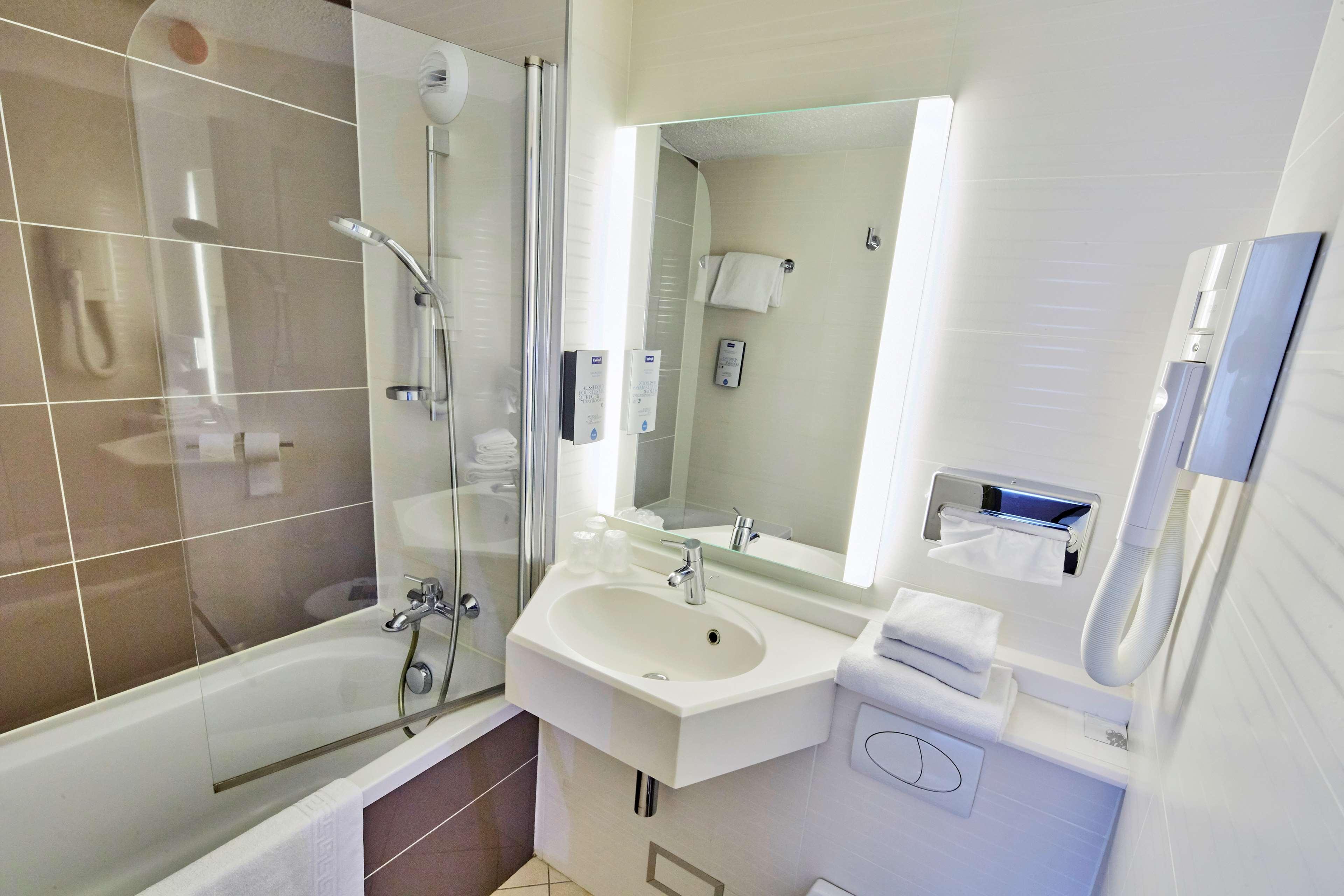Kyriad Hotel Nevers Centre Ngoại thất bức ảnh